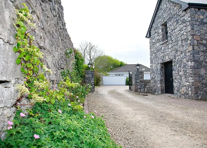 Ballyvaughan Cottages بيت للعطل باليفاوغان